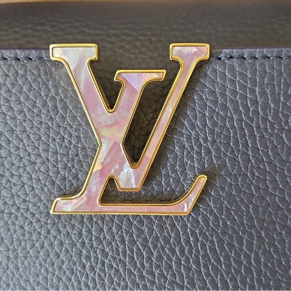 LOUIS VUITTON *NWT* Capucines MM Navy Taurillon Leather Mother of Pearl - Picture 5 of 12